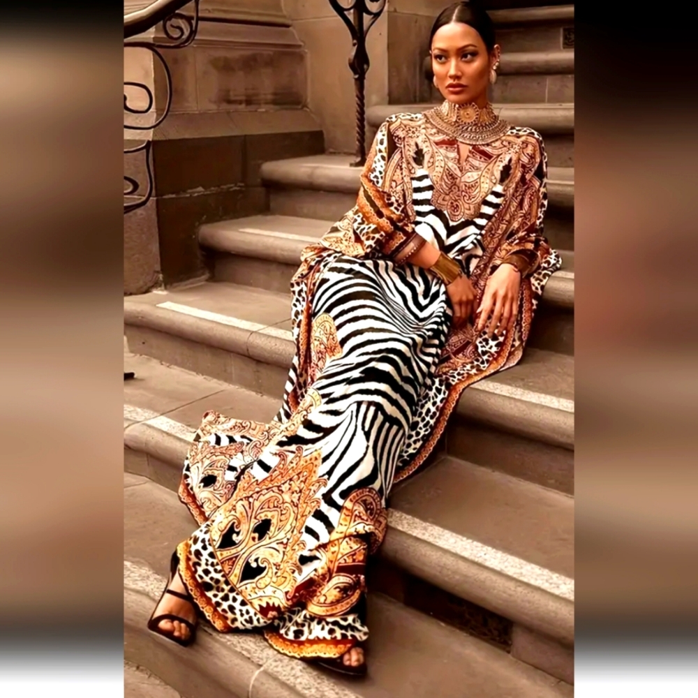 STUNNING CAFTAN - Picture 4 of 8